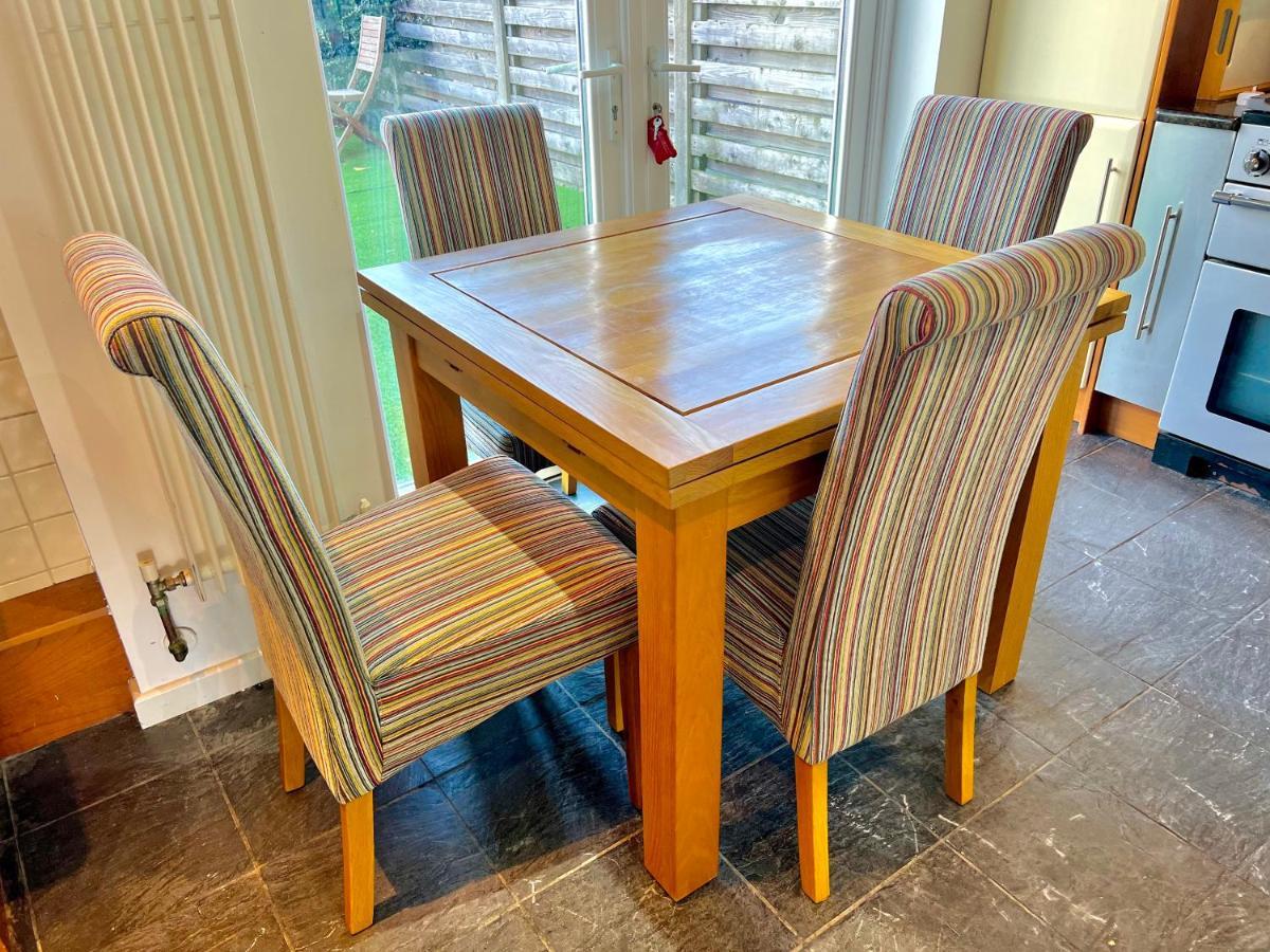 Stunning Beach Front House - Sleeps 6 Pwllheli Extérieur photo